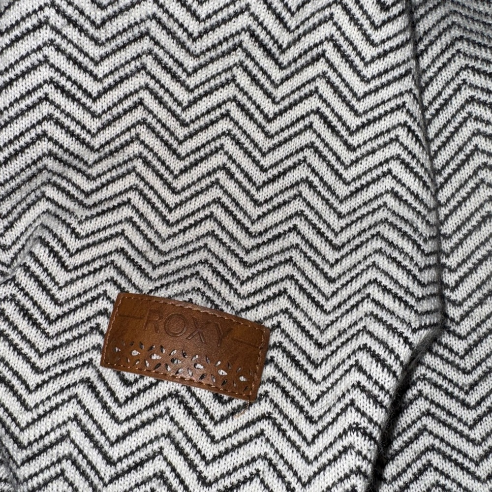 Roxy Patterned Hooded Zip Up - image 6